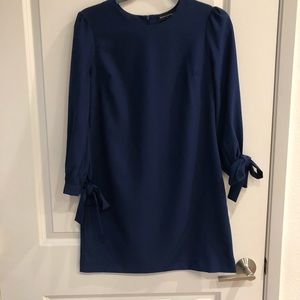 Blue Banana Republic dress with 3/4 inch sleeves